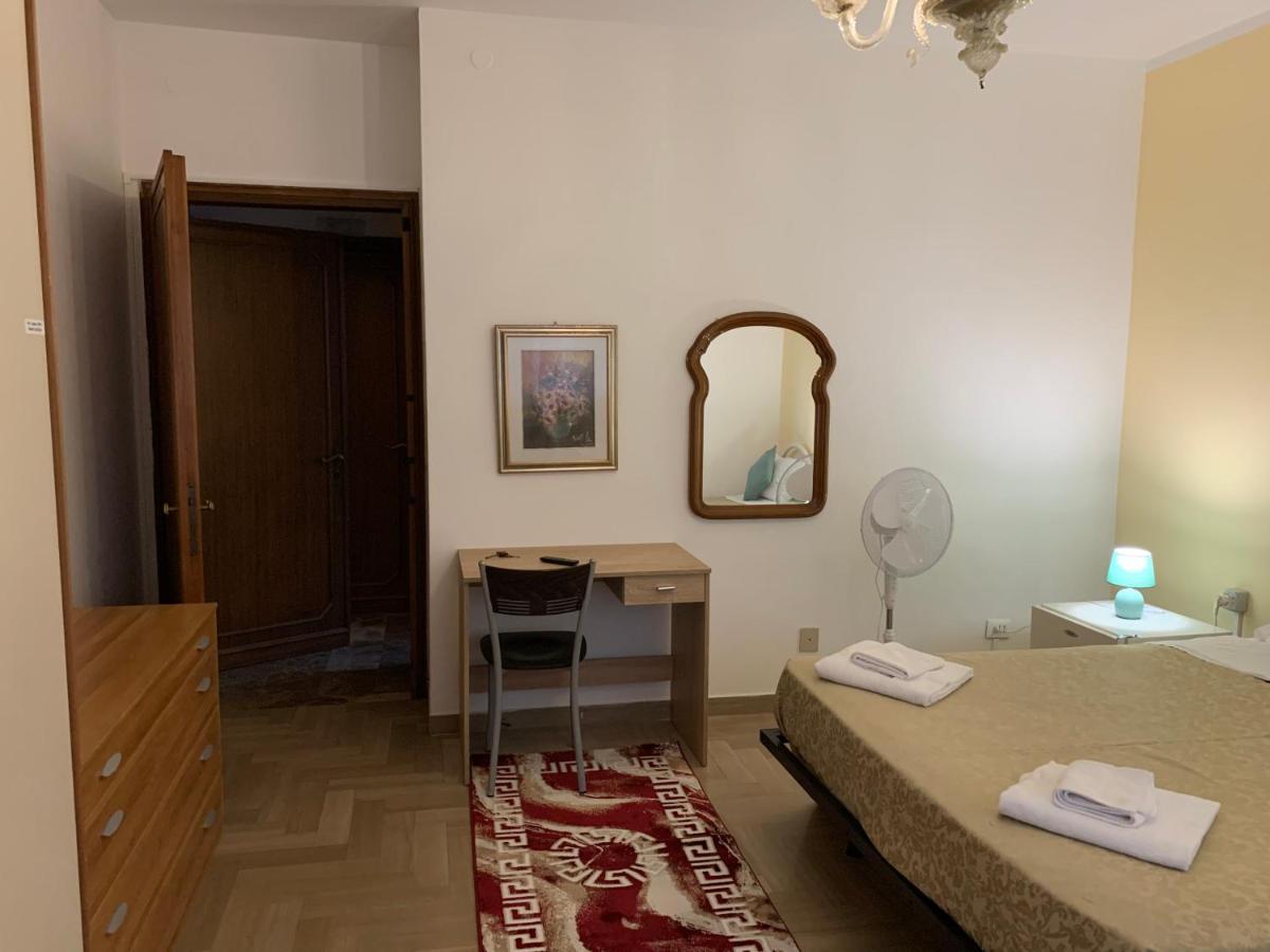 Venice Night Appartment Mestre Ngoại thất bức ảnh