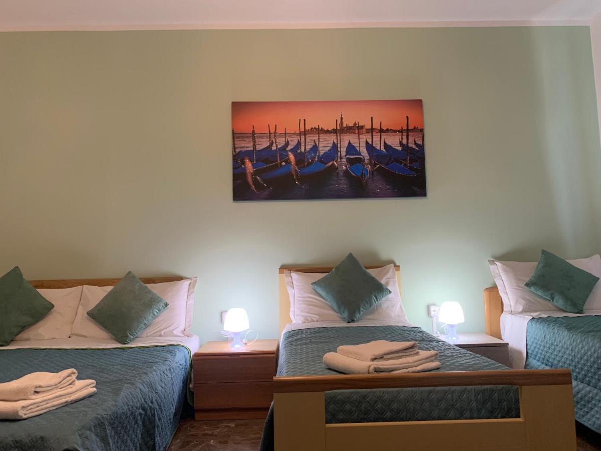 Venice Night Appartment Mestre Ngoại thất bức ảnh